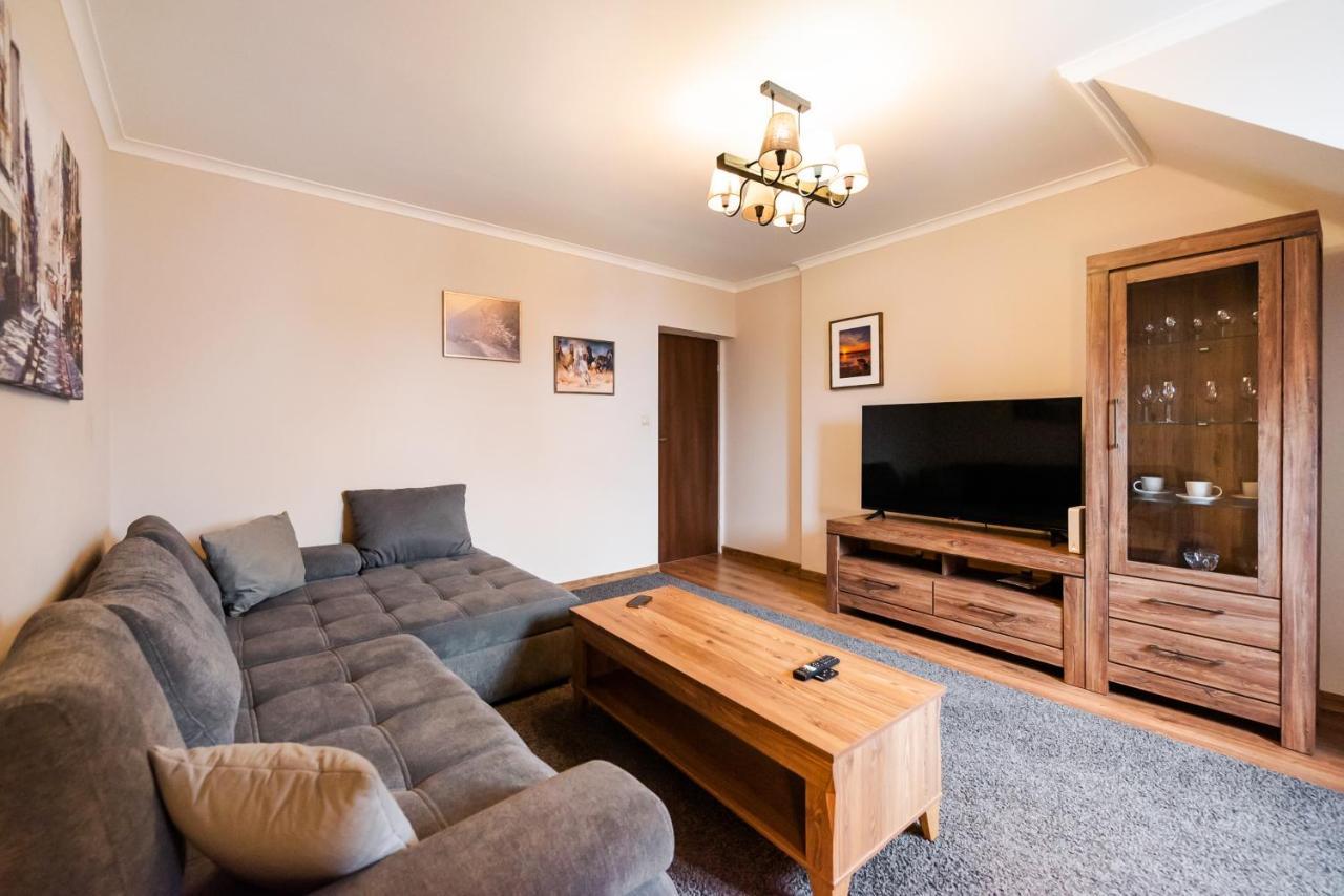 Old Town Market Place Penthouse Apartament *