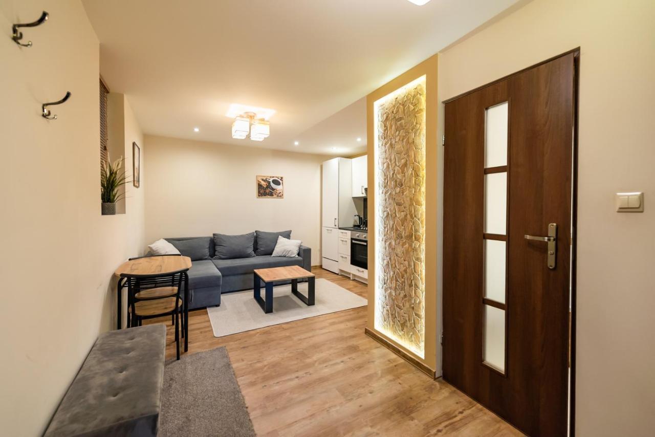 Old Town Market Place Penthouse Apartament *